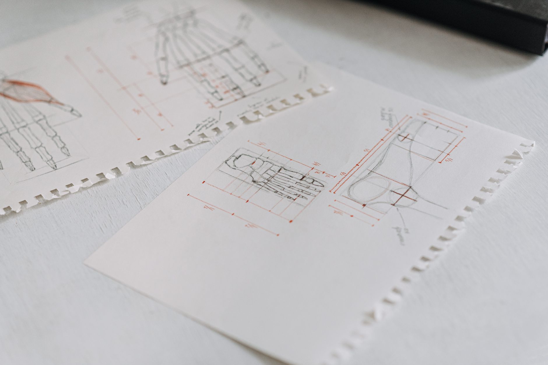 Sketch of floor plan and checklist for art exhibition planning